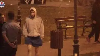 Policja poszukuje dwóch młodych mężczyzn i kobiety 