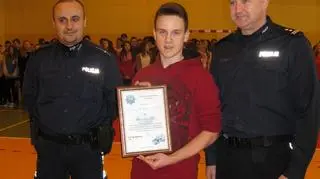 Policjanci chwalą postawę 13-latka 