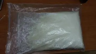 Policjanci znaleźli ponad 1 kilogram amfetaminy o czarnorynkowej wartości 50 tys