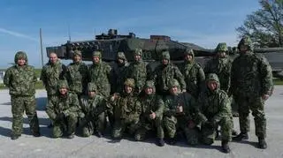 Polskie załogi po konkurencji z zakresu działania w strefie skażenia chemicznego