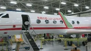 Pomalowany samolot w trakcie wykańczania w zakładach Gulfstream