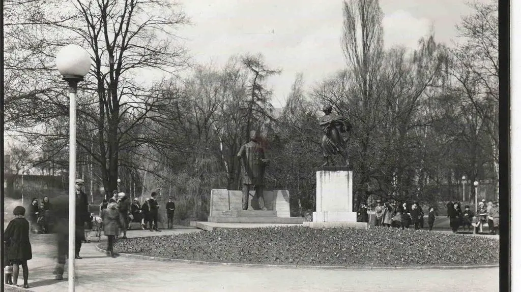Pomnik w Parku Wilsona