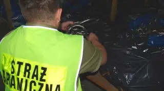 Ponad 1300 kg złomu w samochodzie