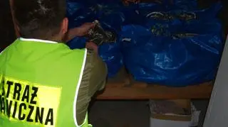 Ponad 1300 kg złomu w samochodzie