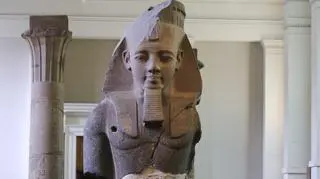 Popiersie Ramzesa II w British Museum (wikipedia