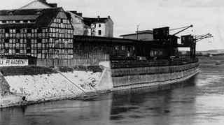 Port rzeczny w Poznaniu w latach 30.