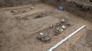 Prace archeologów w miejscowości Chrósty