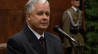 Prawdę o zbrodni zanegowano też dzień po uroczystościach w Lesie Katyńskim z udziałem prezydenta Lecha Kaczyńskiego (TVN24)