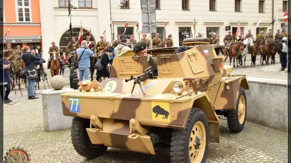 Prezentacja samochodu pancernego Daimler Dingo