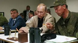 Prezydent Putin w sztabie manewrów