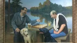 Prezydent z premierem nad rzeką (fot. nevzlin.livejournal.com)