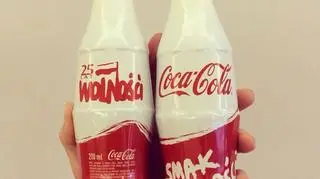 Projekt rocznicowej butelki Coca-Coli