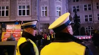 Protest zabezpieczają policjanci