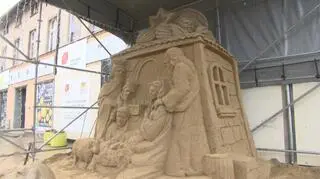 Przed deszczem uchroni ja namiot