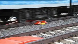 Przyśpieszenie pociągów do 200 km/h, skrócenie czasu przejazdu ze stolicy na wybrzeże do 2h 37 min