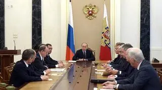 Rada Bezpieczeństwa Federacji Rosyjskiej - ma większy wpływ na politykę państwa, niż rząd