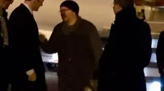 Rezaian na lotnisku w Genewie witany przez przedstawiciela Departamentu USA