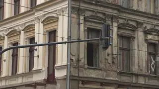 Róg Narutowicza i Piotrkowskiej - dwa światy w jednej łódzkiej kamienicy