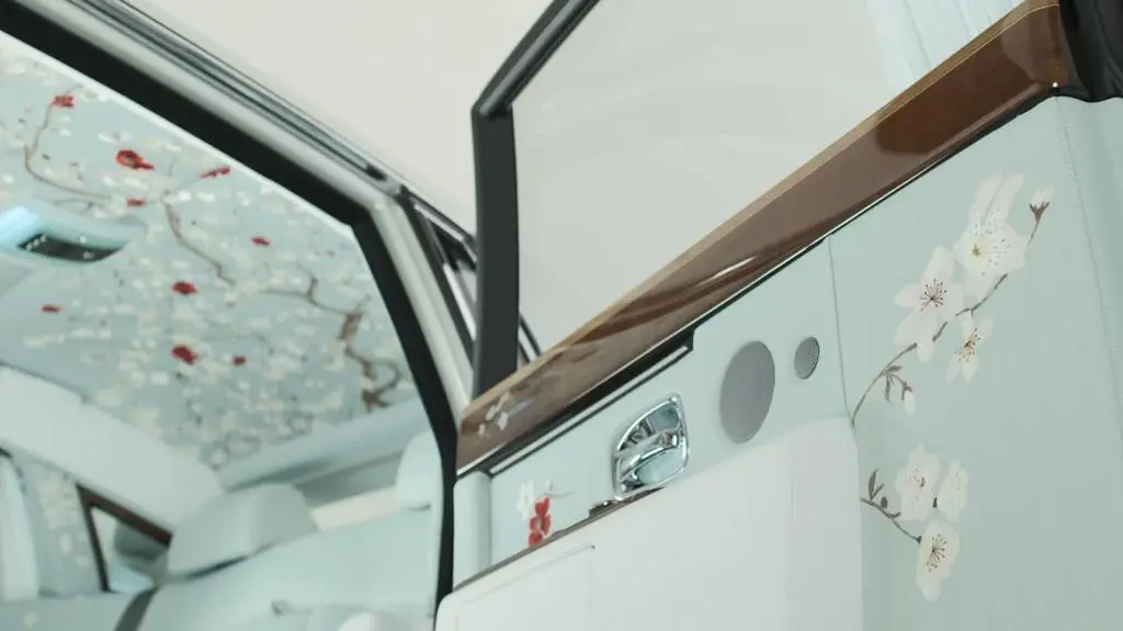 Rolls-Royce Phantom Serenity