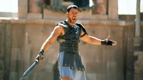 Russell Crowe jako tytułowy "Gladiator" chciał wrócić zza światów