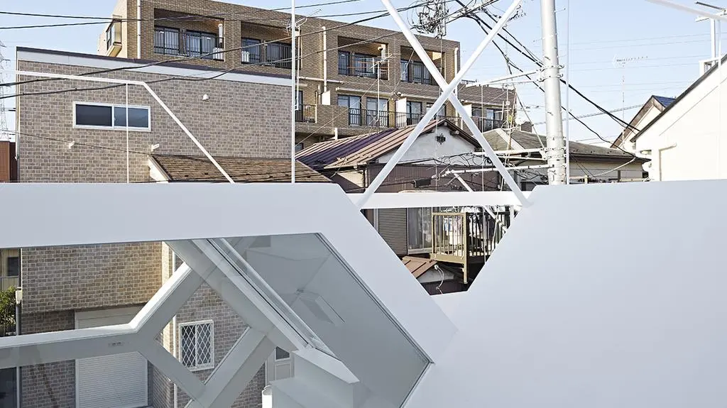 S-House