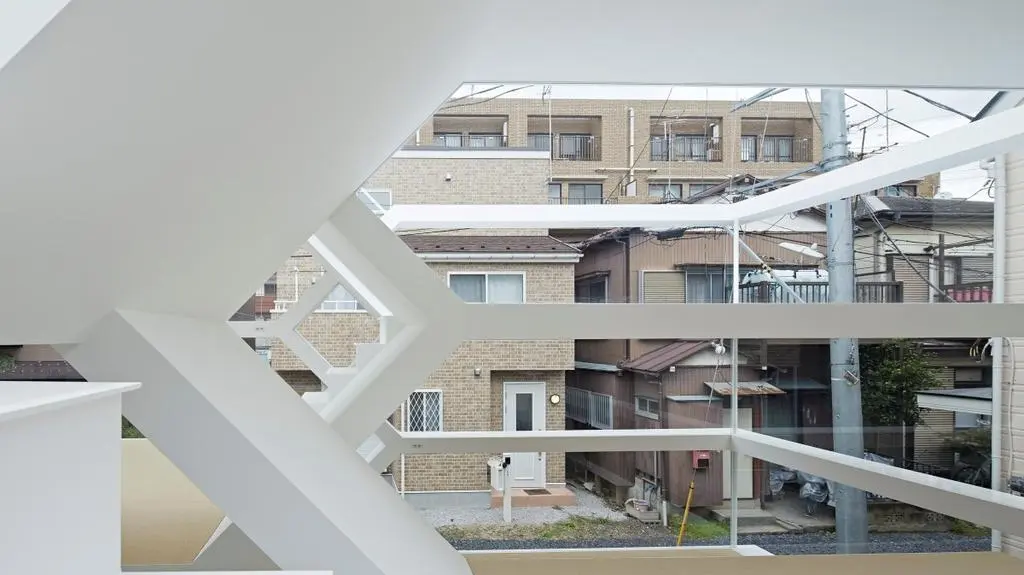 S-House