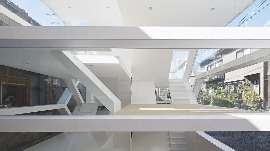 S-House