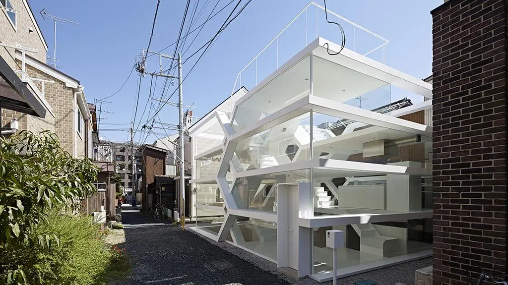 S-House