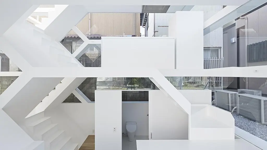 S-House