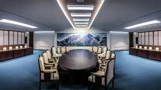 Sala, w której przeprowadzone zostaną rozmowy