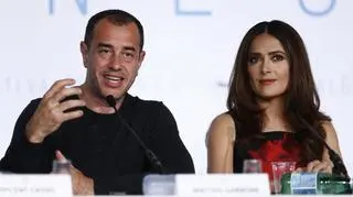 Salma Hayek i reżyser Matteo Garrone na konferencji po pokazie "Tale of Tales"