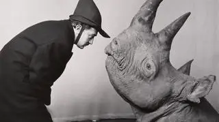 Salvador Dalí z nosorożcem