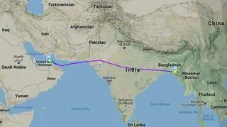 Samolot lecący z Dhaki przez Chittagong do Dubaju, zawrócił do Chittagong i lądował awaryjnie