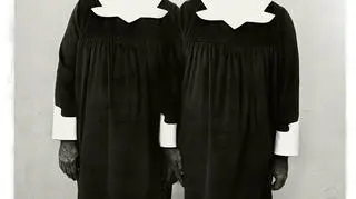 Sandro Miller - Diane Arbus "Identical Twins, Roselle, New Jersey (1967), 2014"