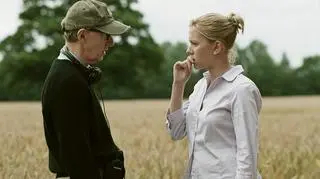 Scarlett Johansson i Woody Allen na planie filmu "Wszystko gra"