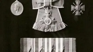 Skarbek dostała za zasługi m