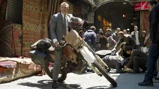 "Skyfall" to chronologicznie pierwsza część Bonda