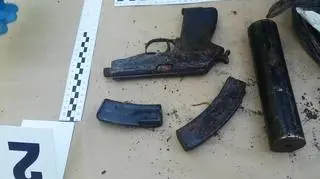 Śledczy z CBŚ zatrzymali pięć kolejnych osób