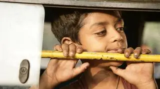 "Slumdog. Milioner z ulicy" jest największym oscarowym faworytem / fot. Monolith Plus