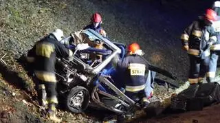 Służby ratunkowe na miejscu wypadku