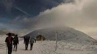 Śnieżka na trasie Zimowego Ultramaratonu Karkonoskiego