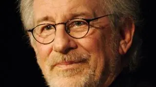 Spielberg    stał się sławny mniej więcej tydzień po premierze "Szczęk"