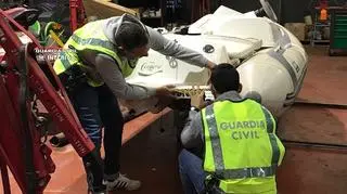 Straż kradła łodzie