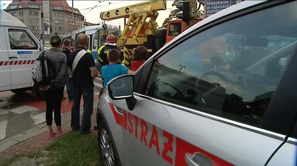 Straż przywraca ruch