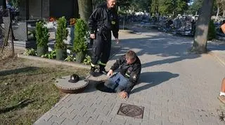 Strażacy uratowali życie szczeniakowi