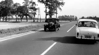 Syrenka na wylotówce z Poznania