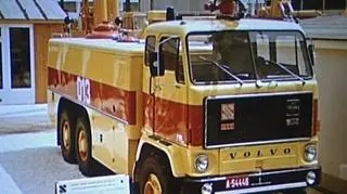 Szwedzi przyjechali na targi z armatką wodną na volvo