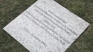 Tablica została odsłonięta przez prezydenta Dudę