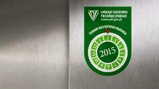 Tak wygląda naklejka Urzędu Dozoru Technicznego