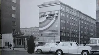 Tak wyglądał mural w okresie PRL